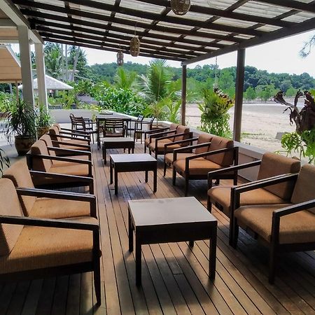 Rafflesia Resort Lundu Exterior photo
